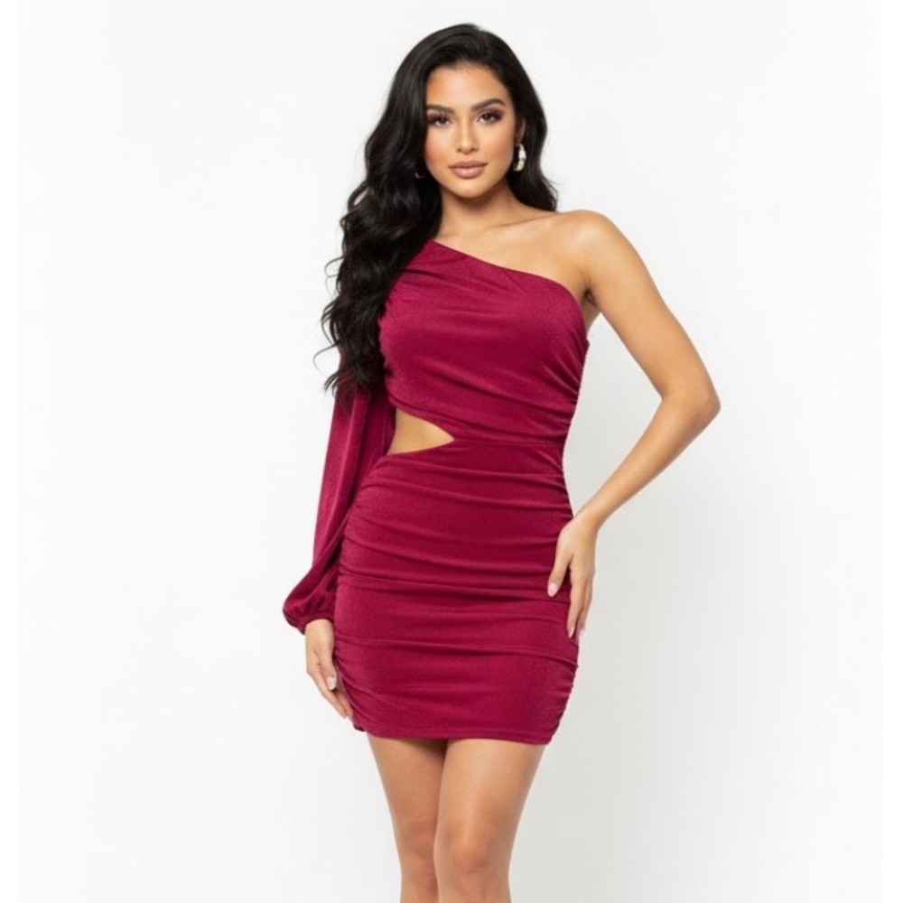Altar'd State One Sleeve Cutout Ruched Mini Dress Burgandy Red XS Party Club
